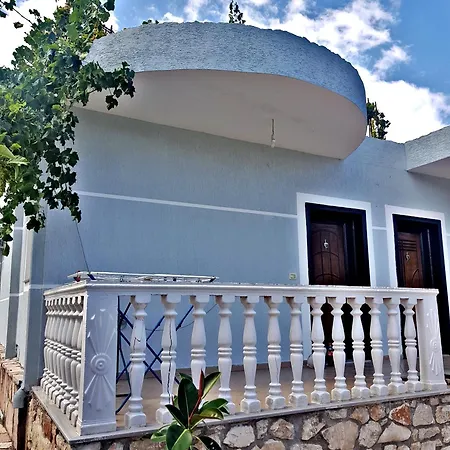 Apartman Elvid Ksamil