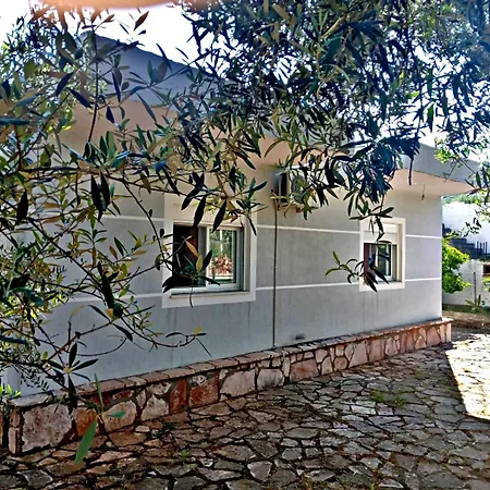 Elvid Apartman Ksamil